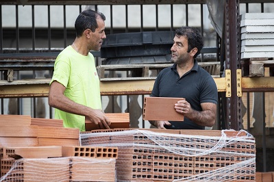 Dani con clienteGERO 14 - Materiales de Construcción en Pedralba